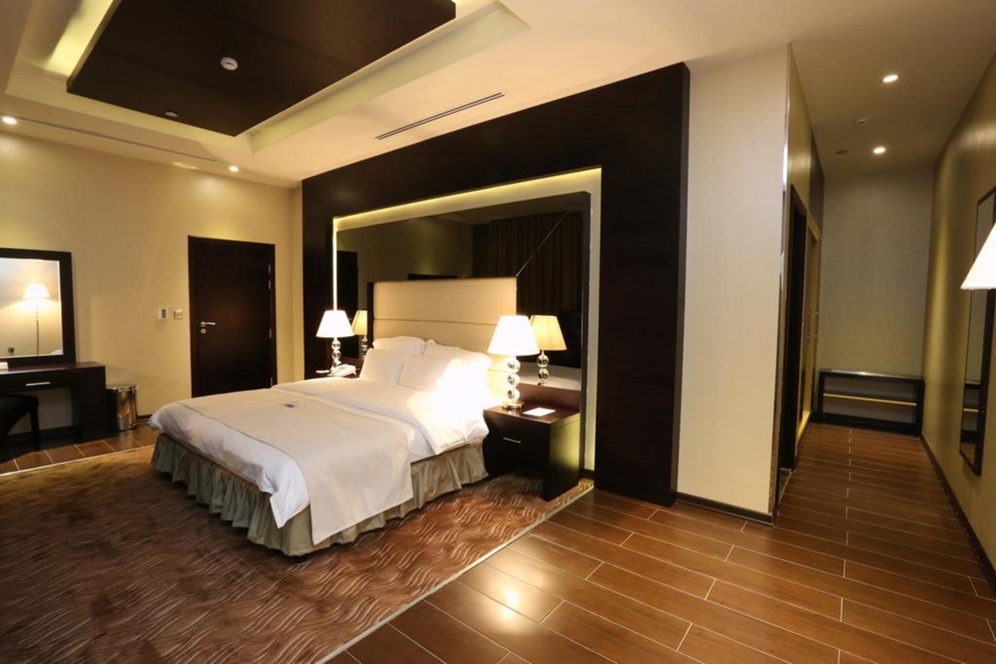 Nehal Hotel Abu Dhabi Esterno foto